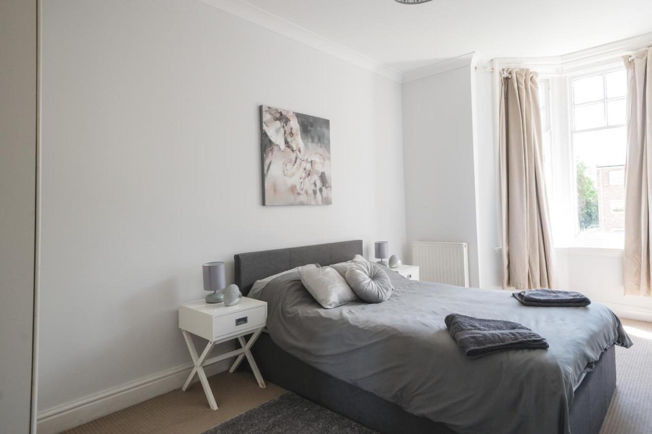 Luxury Apartment In 伯恩茅斯 外观 照片